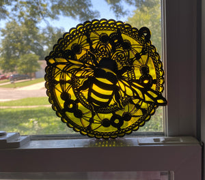 Bee suncatcher